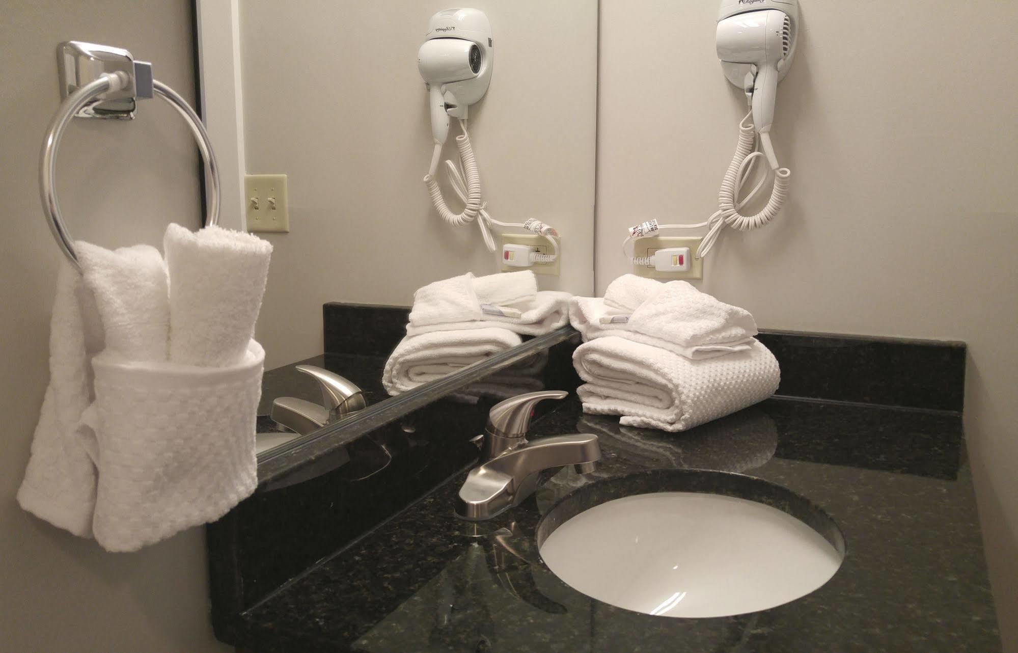 Affordable Suites Of America Portage Εξωτερικό φωτογραφία